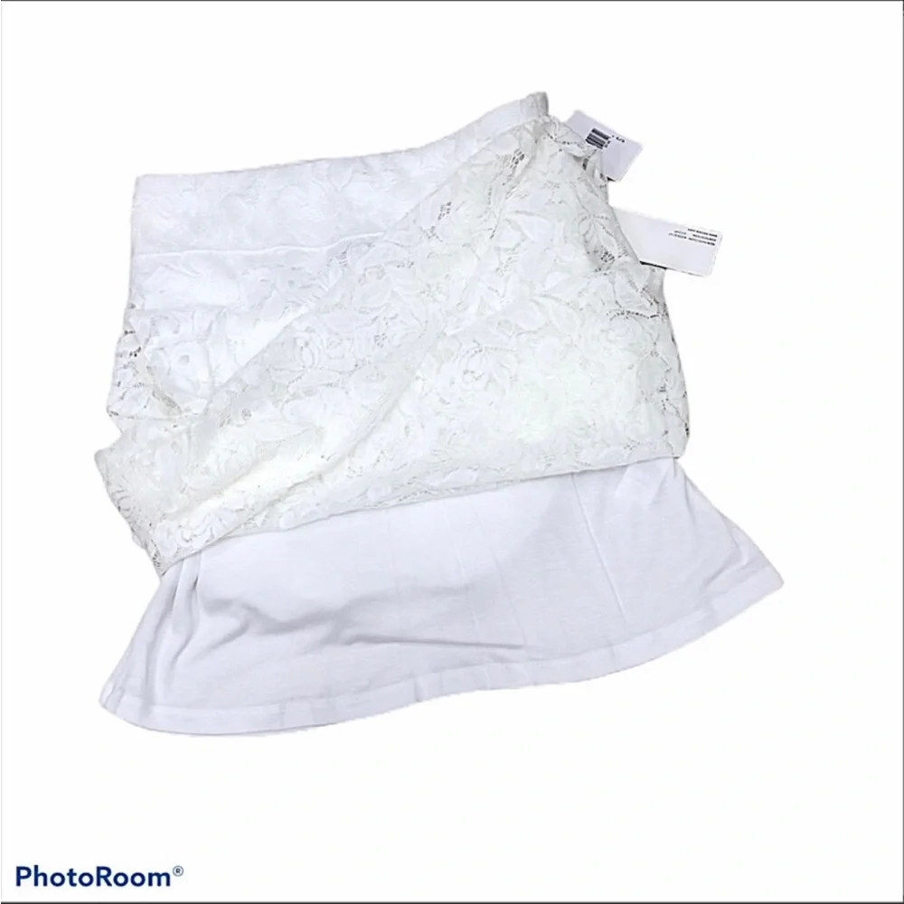 Kensie white pull on mini skirt with maxi lace overlay